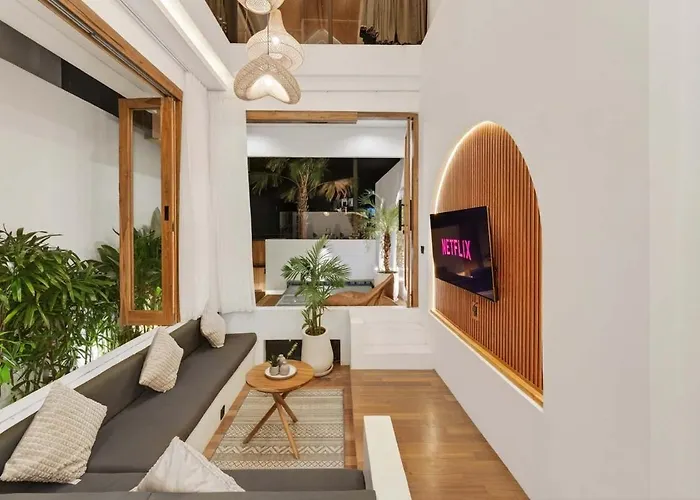 Villa Casa Le Twins 1br Loft With Pool & Rice Views In